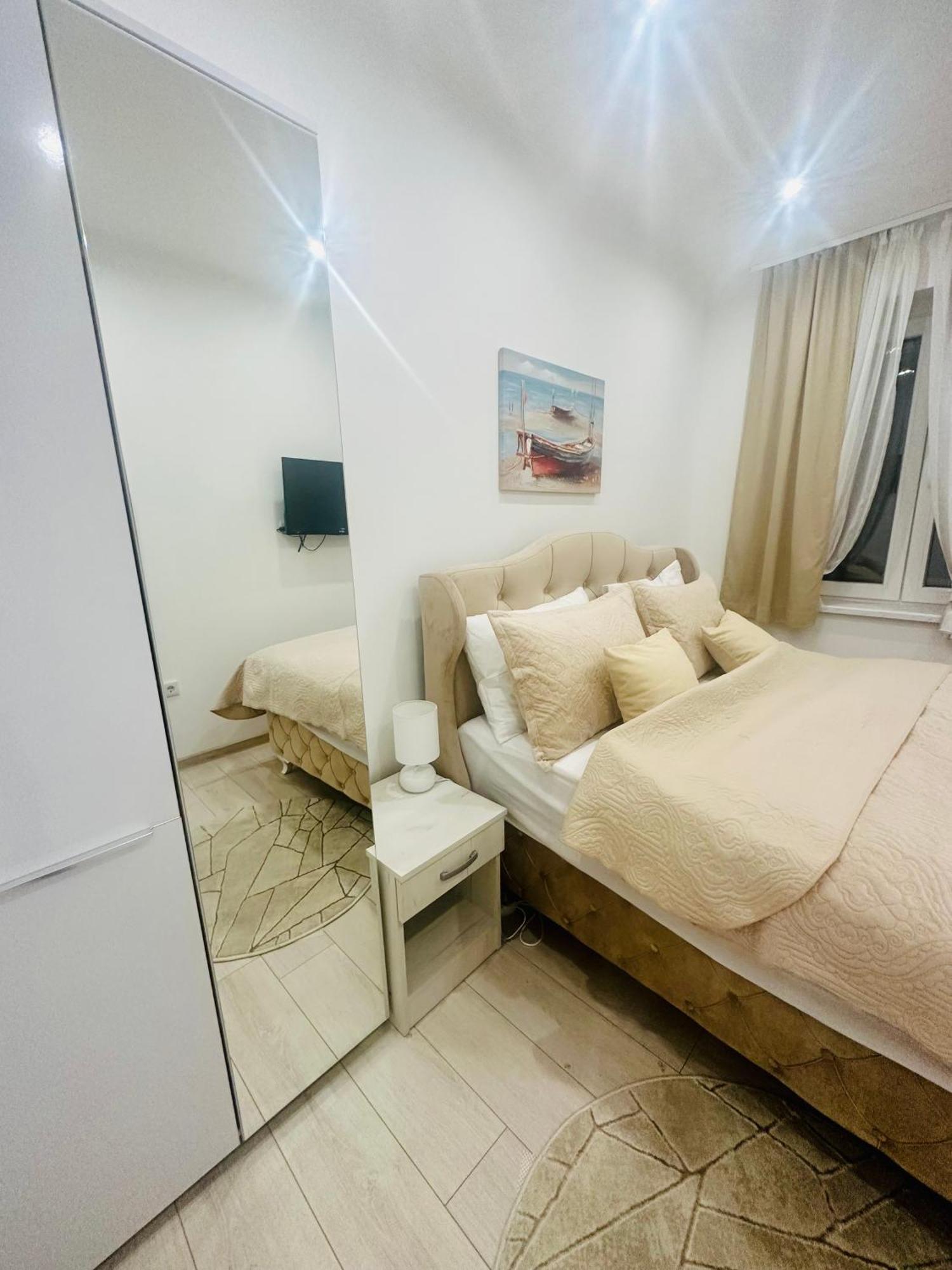 Vijecnica Apartment